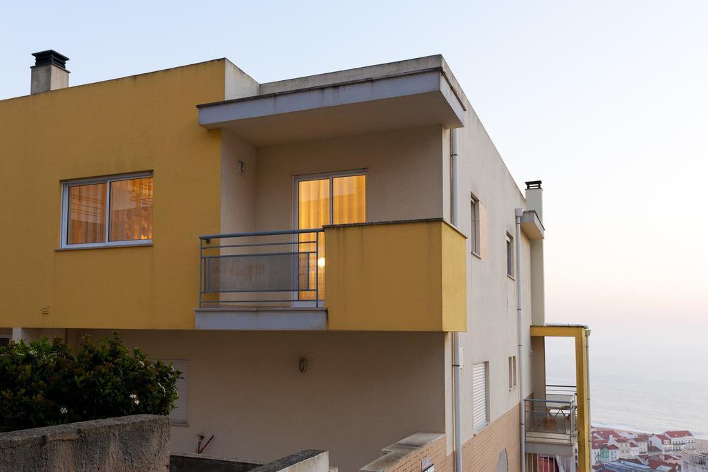 Home Sweet Praia Penthouse Nazare Bagian luar foto